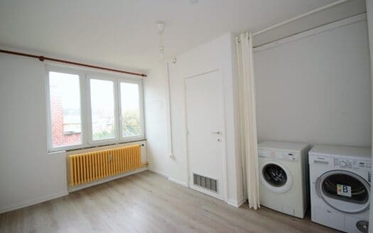 Flat for rent  1 bedroom 60 m², 750 €