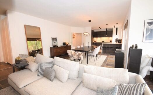 Flat for rent  2 bedrooms 115 m², 1500 €