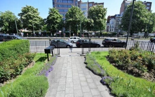 Flat for rent  2 bedrooms 131 m², 1500 €