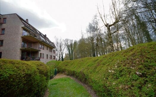 Flat for rent  3 bedrooms 145 m², 1500 €