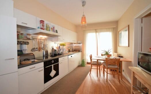 Flat for sale  2 bedrooms 130 m², 435000 €