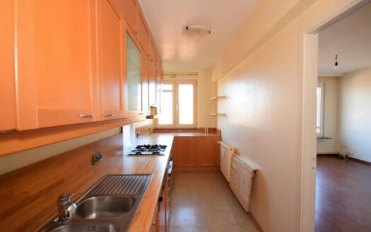 Flat for sale  3 bedrooms 120 m², 390000 €