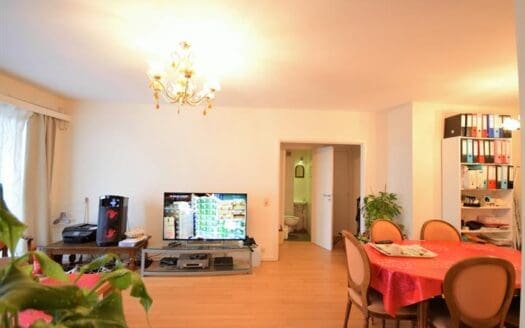 Flat for sale  3 bedrooms 90 m², 199000 €