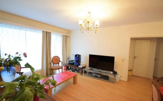 Flat for sale  3 bedrooms 90 m², 199000 €