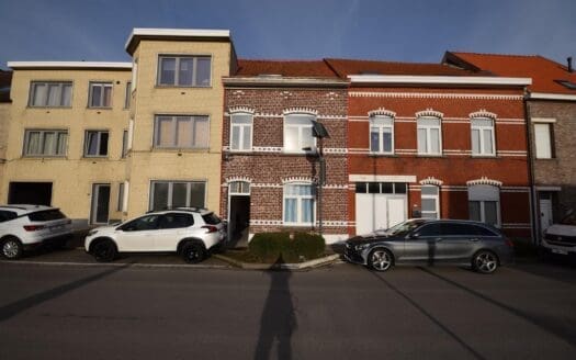 House for sale  4 bedrooms 180 m², 316000 €