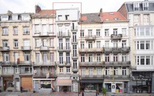 House for sale  6 bedrooms 440 m², 1180000 €