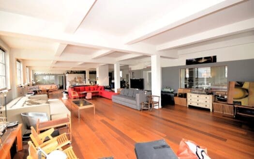 Flat for sale  4 bedrooms 345 m², 750000 €