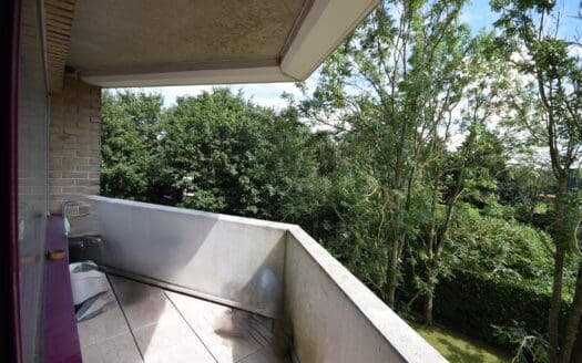 Flat for sale  2 bedrooms 115 m², 275000 €
