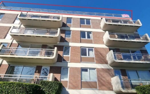 Flat for sale  3 bedrooms 160 m², 699000 €