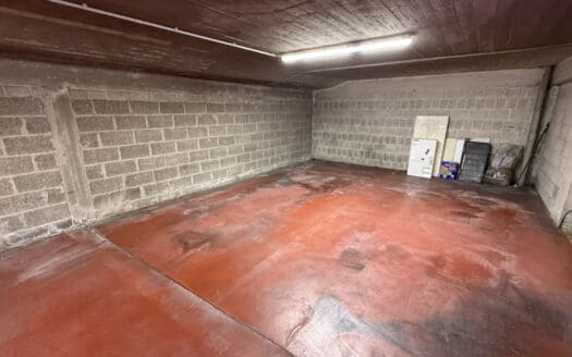 Garage / parking à vendre , 27500 €
