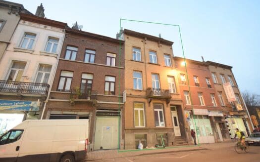 Maison à vendre  5 chambres 330 m², 520000 €