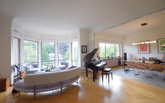 Appartement te huur  2 slaapkamers 170 m², 2300 €
