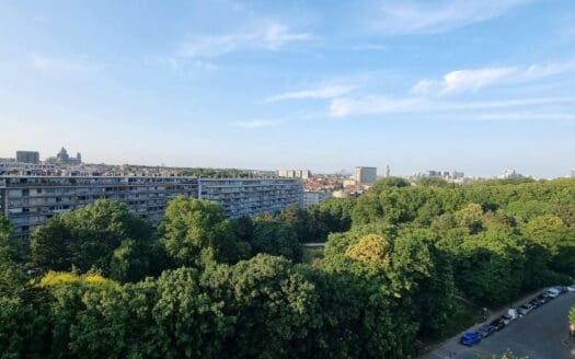 Flat for sale  2 bedrooms 110 m², 250000 €