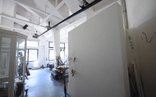 Flat for sale  2 bedrooms 110 m², 350000 €