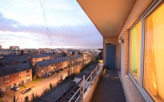 Flat for sale  2 bedrooms 100 m², 269000 €